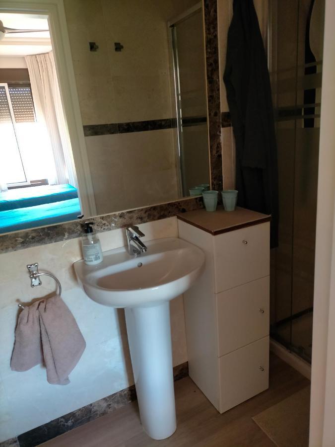 Appartement Met Zeezicht En Vlakbij Het Strand Manilva Extérieur photo