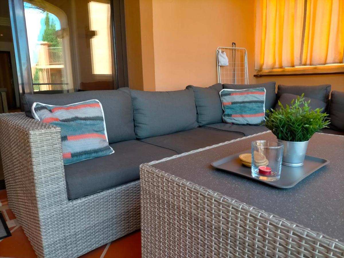 Appartement Met Zeezicht En Vlakbij Het Strand Manilva Extérieur photo